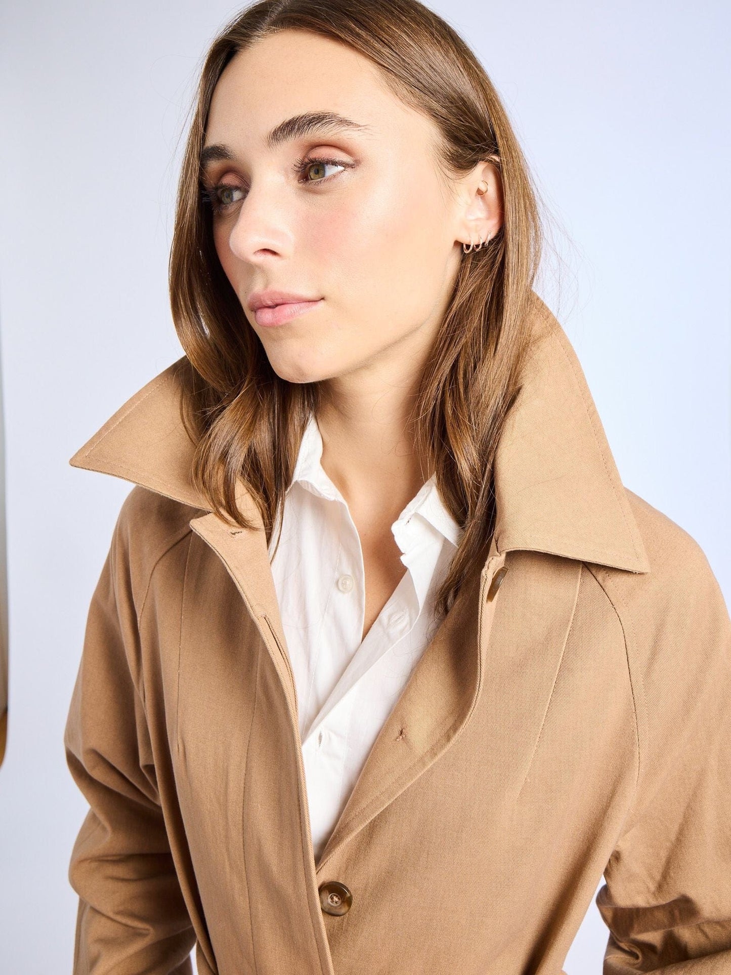 Reggie Trench in Almond