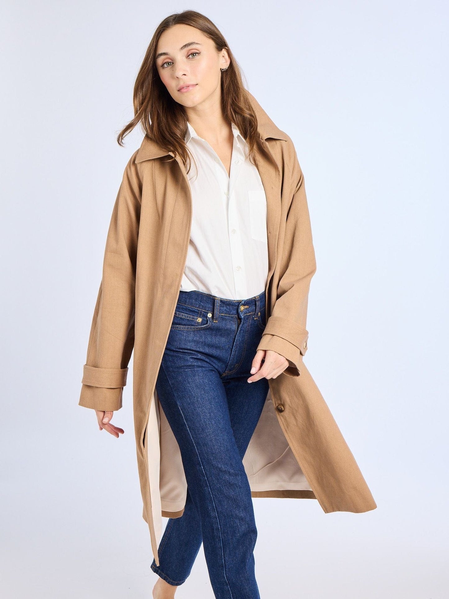 Reggie Trench in Almond