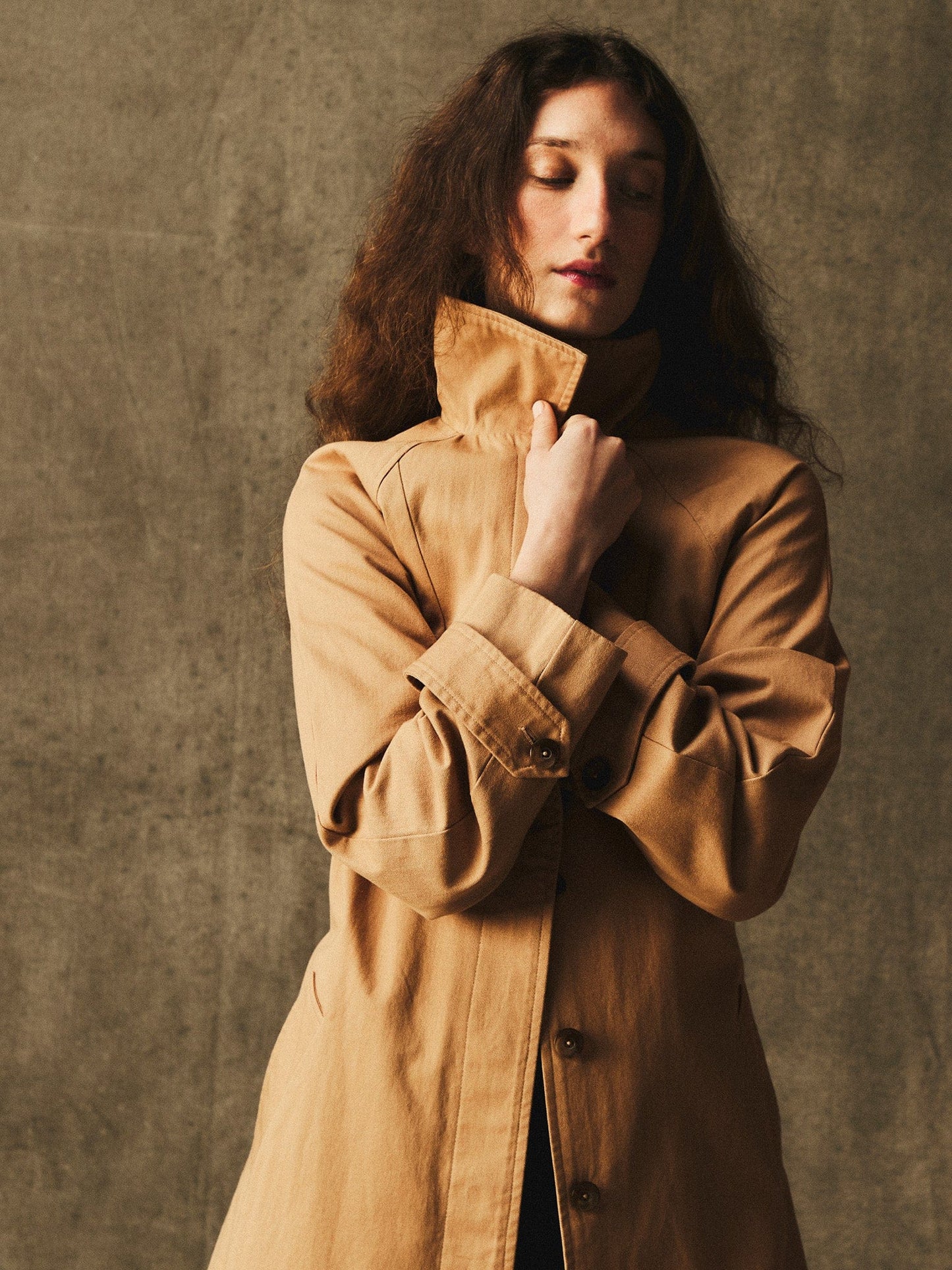 Reggie Trench in Almond